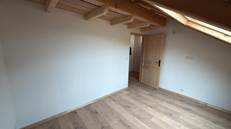 Ma-Cabane - Vente Appartement Esserts-Blay, 82 m²