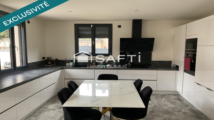 Ma-Cabane - Vente Appartement Estrablin, 191 m²