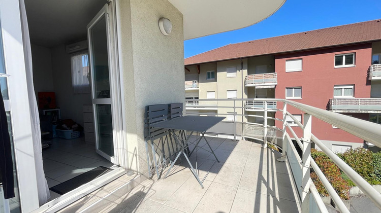 Ma-Cabane - Vente Appartement ETREMBIERES, 44 m²