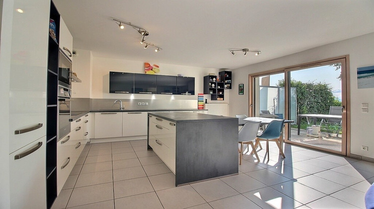Ma-Cabane - Vente Appartement EVIAN-LES-BAINS, 110 m²
