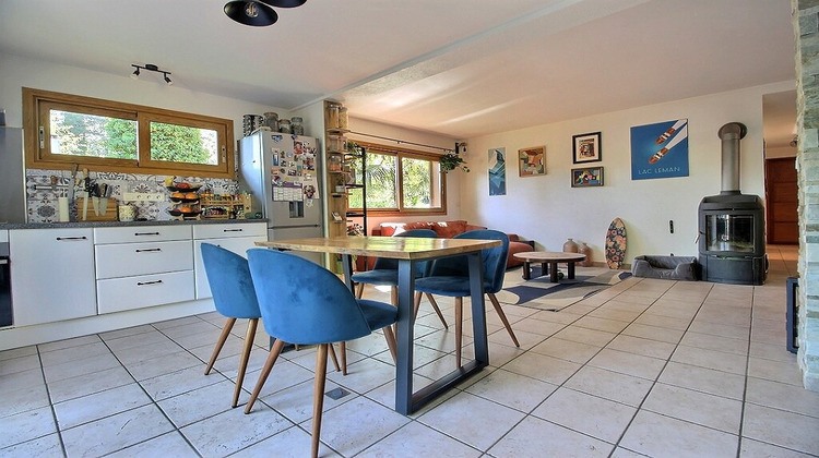 Ma-Cabane - Vente Appartement EVIAN-LES-BAINS, 97 m²