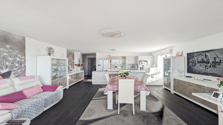 Ma-Cabane - Vente Appartement EVIAN LES BAINS, 89 m²