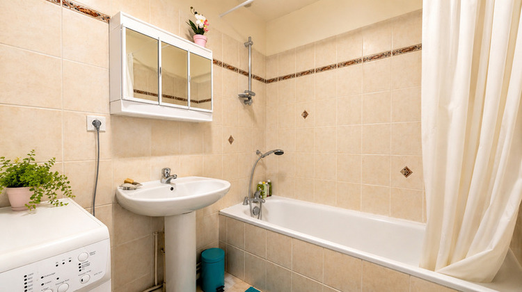 Ma-Cabane - Vente Appartement EVIAN LES BAINS, 48 m²
