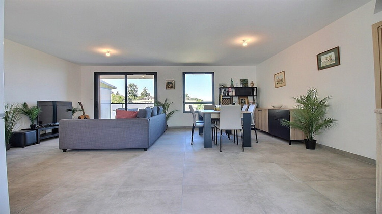 Ma-Cabane - Vente Appartement EVIAN-LES-BAINS, 87 m²