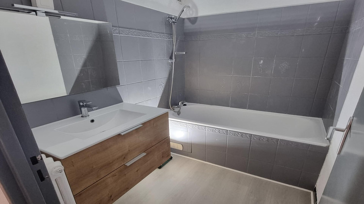 Ma-Cabane - Vente Appartement Evreux, 59 m²