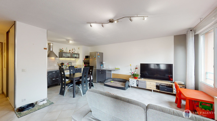 Ma-Cabane - Vente Appartement EYBENS, 64 m²