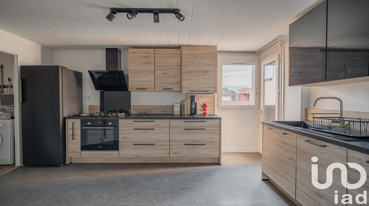 Ma-Cabane - Vente Appartement Eybens, 83 m²