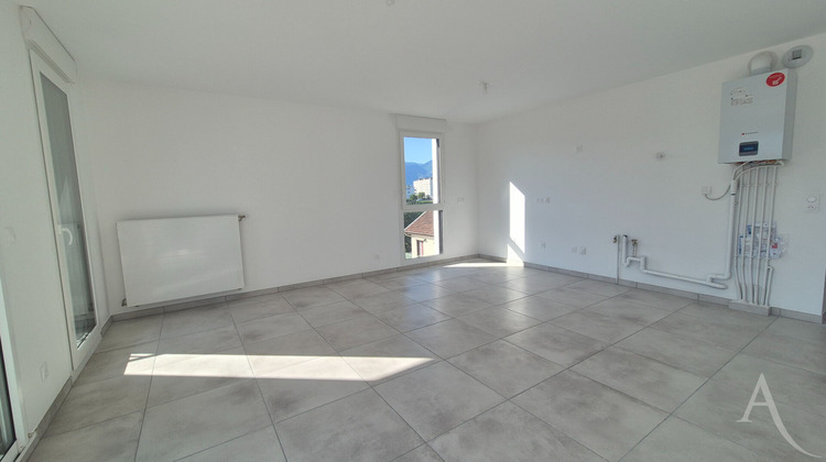 Ma-Cabane - Vente Appartement EYBENS, 68 m²