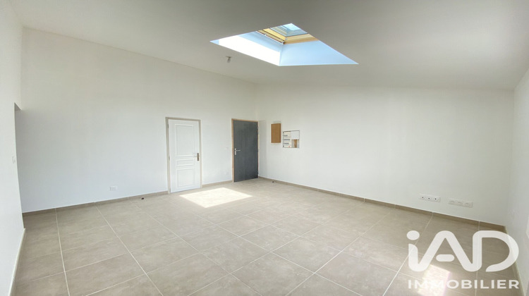 Ma-Cabane - Vente Appartement Eyguières, 74 m²