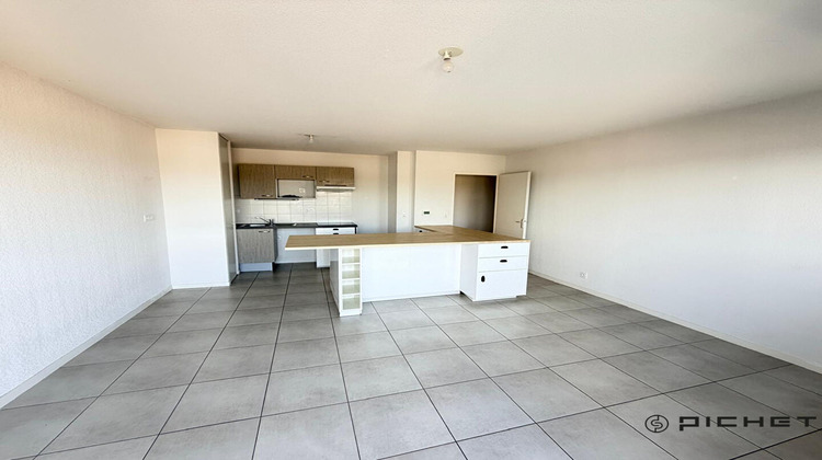 Ma-Cabane - Vente Appartement EYSINES, 65 m²
