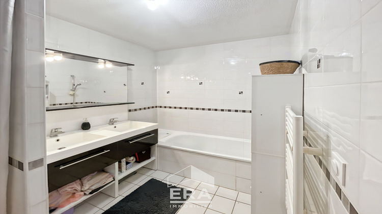 Ma-Cabane - Vente Appartement EYSINES, 64 m²