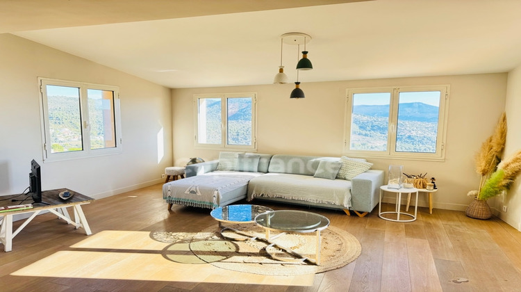 Ma-Cabane - Vente Appartement FALICON, 150 m²