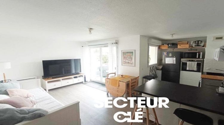 Ma-Cabane - Vente Appartement Fargues-Saint-Hilaire, 54 m²