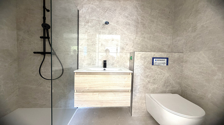 Ma-Cabane - Vente Appartement FAYENCE, 92 m²