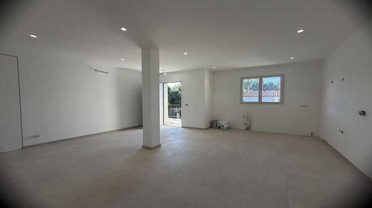 Ma-Cabane - Vente Appartement FAYENCE, 58 m²