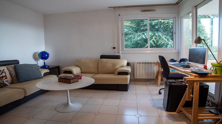 Ma-Cabane - Vente Appartement FERNEY-VOLTAIRE, 199 m²