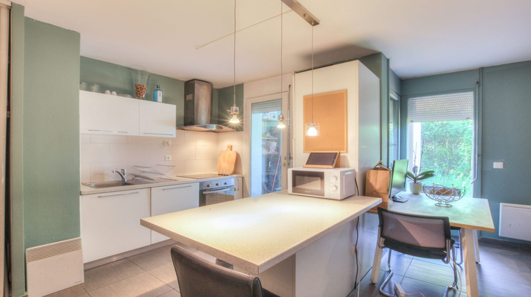 Ma-Cabane - Vente Appartement Ferney-Voltaire, 53 m²