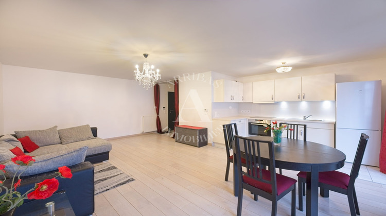 Ma-Cabane - Vente Appartement Ferney-Voltaire, 70 m²