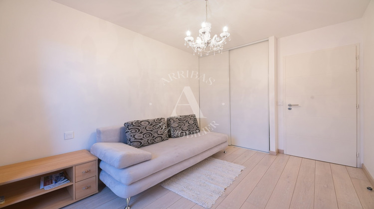 Ma-Cabane - Vente Appartement Ferney-Voltaire, 70 m²