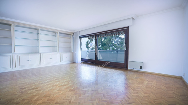 Ma-Cabane - Vente Appartement Ferney-Voltaire, 110 m²