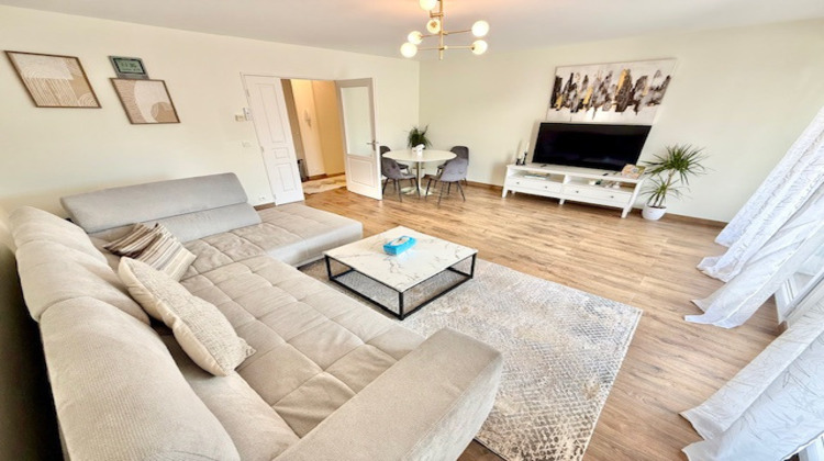 Ma-Cabane - Vente Appartement Ferney-Voltaire, 106 m²