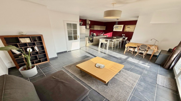 Ma-Cabane - Vente Appartement Ferney-Voltaire, 63 m²