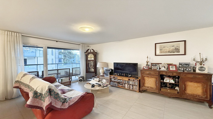 Ma-Cabane - Vente Appartement Ferney-Voltaire, 86 m²