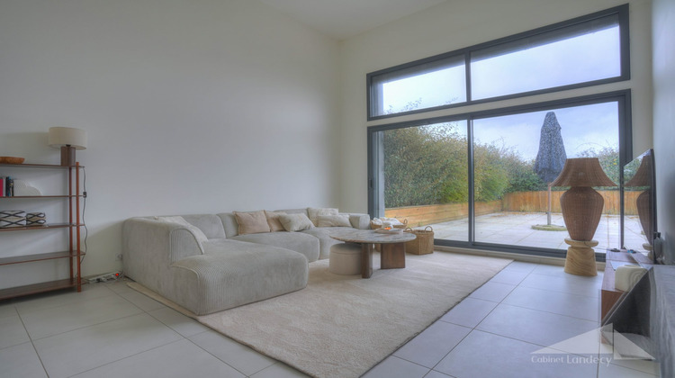 Ma-Cabane - Vente Appartement Ferney-Voltaire, 96 m²