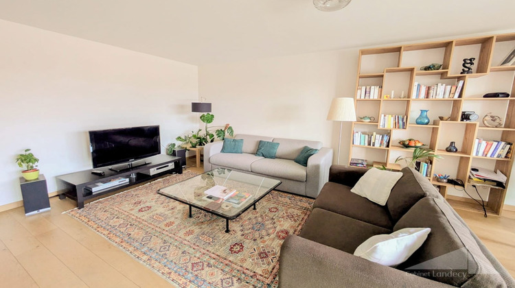 Ma-Cabane - Vente Appartement Ferney-Voltaire, 67 m²