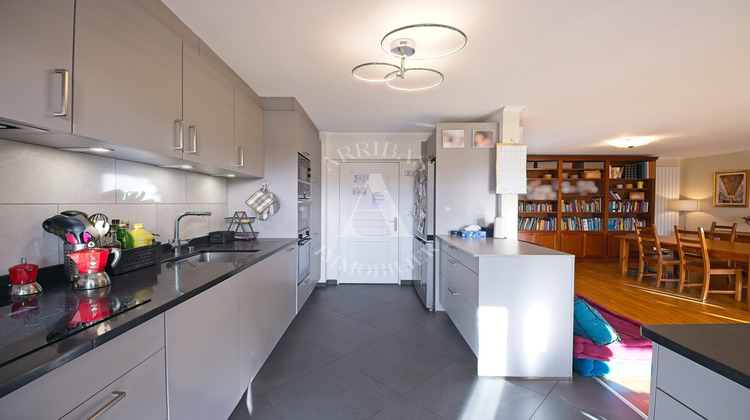 Ma-Cabane - Vente Appartement Ferney-Voltaire, 120 m²