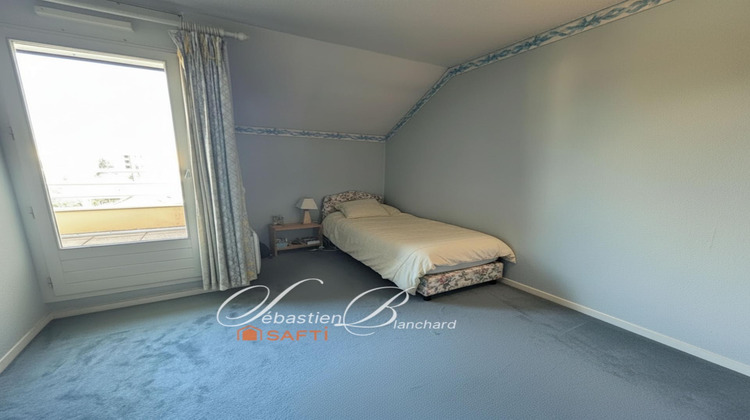 Ma-Cabane - Vente Appartement Ferney-Voltaire, 130 m²