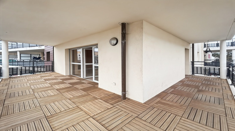 Ma-Cabane - Vente Appartement FERNEY VOLTAIRE, 88 m²