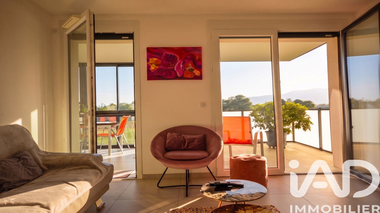 Ma-Cabane - Vente Appartement Ferney-Voltaire, 84 m²