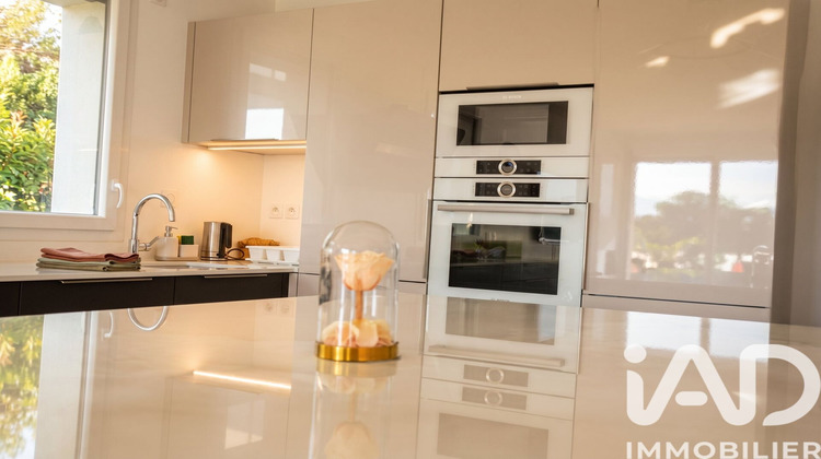Ma-Cabane - Vente Appartement Ferney-Voltaire, 84 m²