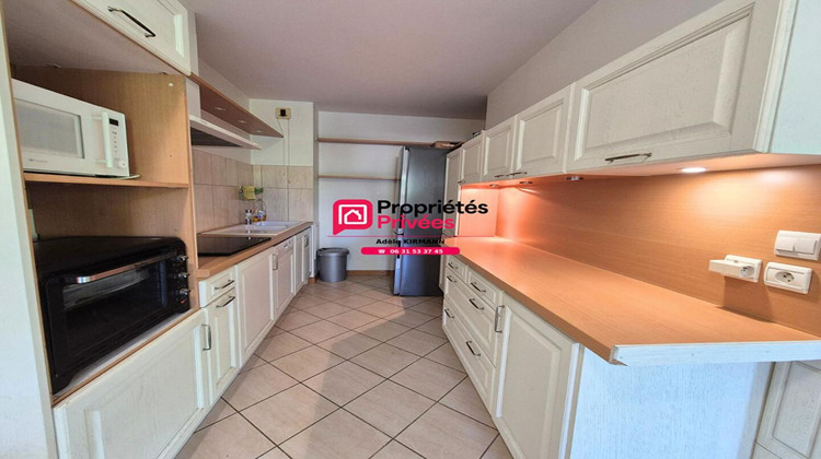Ma-Cabane - Vente Appartement FERNEY VOLTAIRE, 79 m²