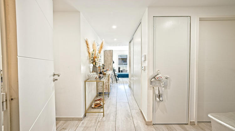 Ma-Cabane - Vente Appartement Ferney-Voltaire, 65 m²