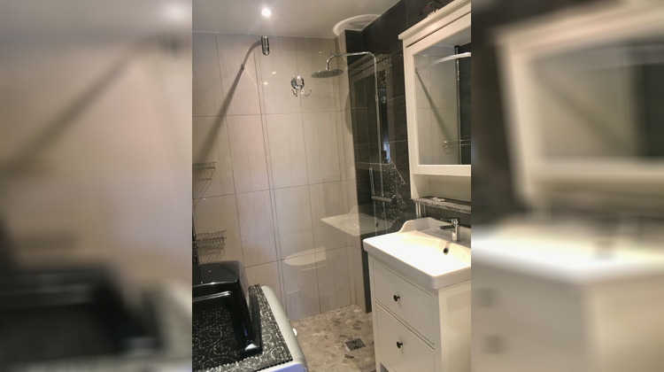 Ma-Cabane - Vente Appartement FEUCHEROLLES, 43 m²