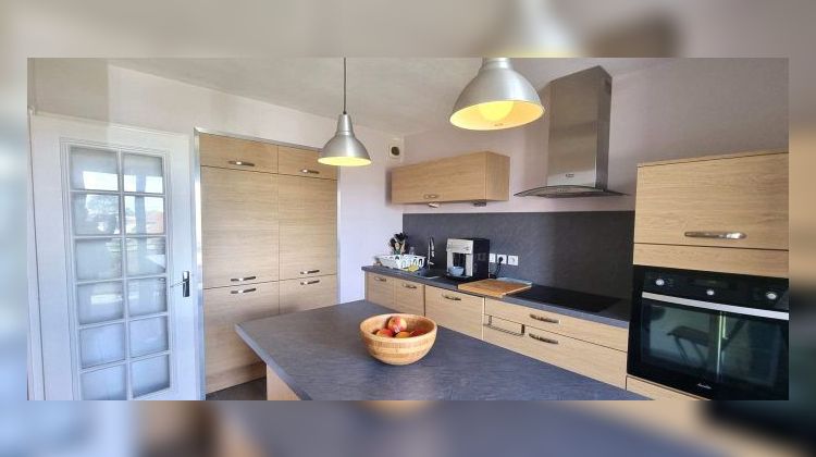 Ma-Cabane - Vente Appartement Feurs, 68 m²