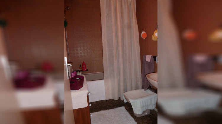 Ma-Cabane - Vente Appartement FIGEAC, 71 m²