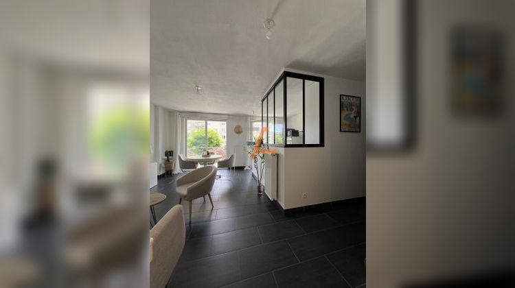 Ma-Cabane - Vente Appartement Firminy, 65 m²