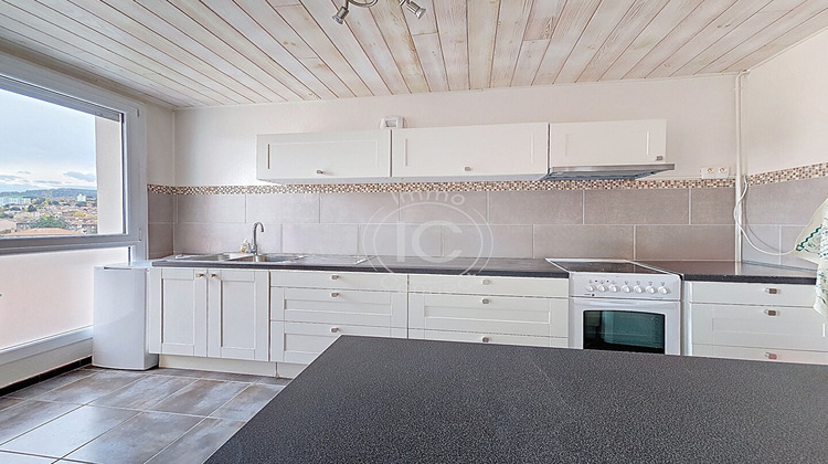 Ma-Cabane - Vente Appartement FIRMINY, 85 m²