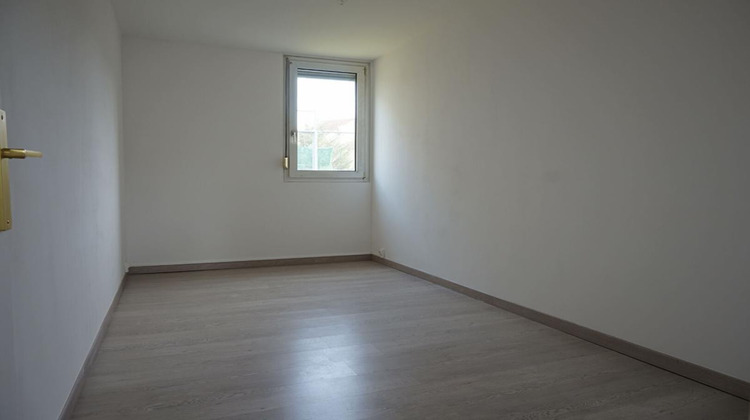 Ma-Cabane - Vente Appartement FIRMINY, 67 m²