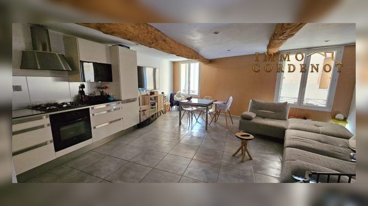 Ma-Cabane - Vente Appartement Flassans-sur-Issole, 71 m²