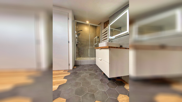 Ma-Cabane - Vente Appartement FLAYOSC, 61 m²