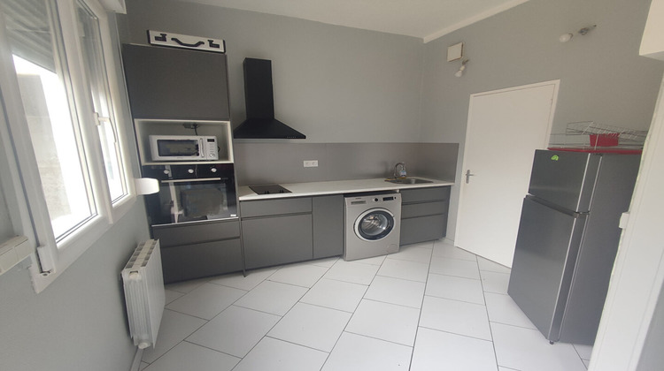 Ma-Cabane - Vente Appartement FLEURY-LES-AUBRAIS, 30 m²