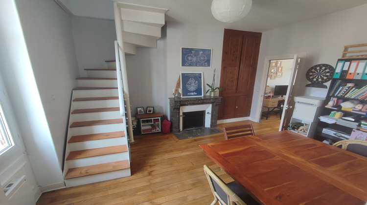 Ma-Cabane - Vente Appartement FLEURY-LES-AUBRAIS, 64 m²