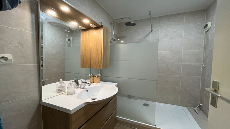 Ma-Cabane - Vente Appartement FLEURY-LES-AUBRAIS, 42 m²