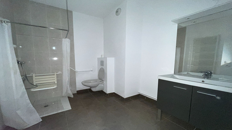 Ma-Cabane - Vente Appartement FLEURY-LES-AUBRAIS, 43 m²