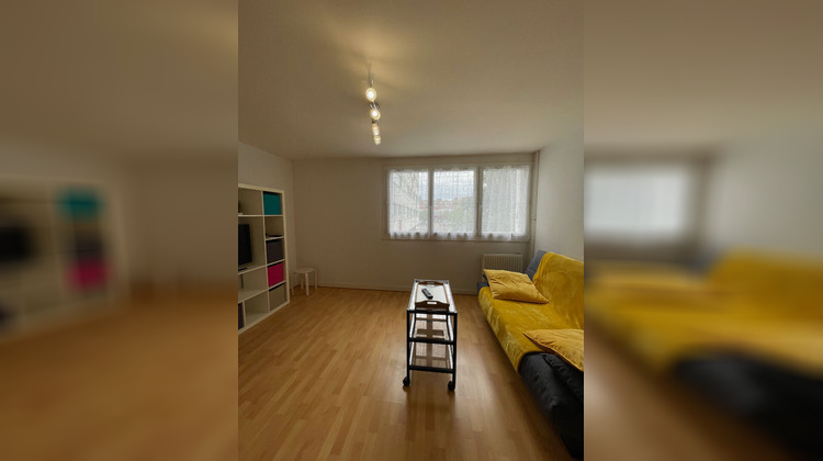 Ma-Cabane - Vente Appartement FLEURY-LES-AUBRAIS, 63 m²
