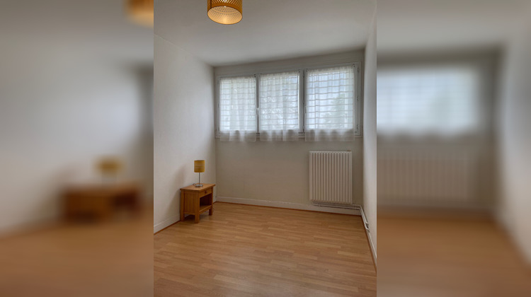 Ma-Cabane - Vente Appartement FLEURY-LES-AUBRAIS, 63 m²